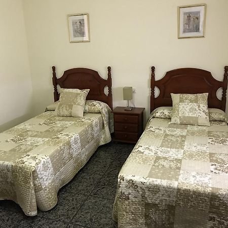 Hostal El Violi Cardona Eksteriør billede
