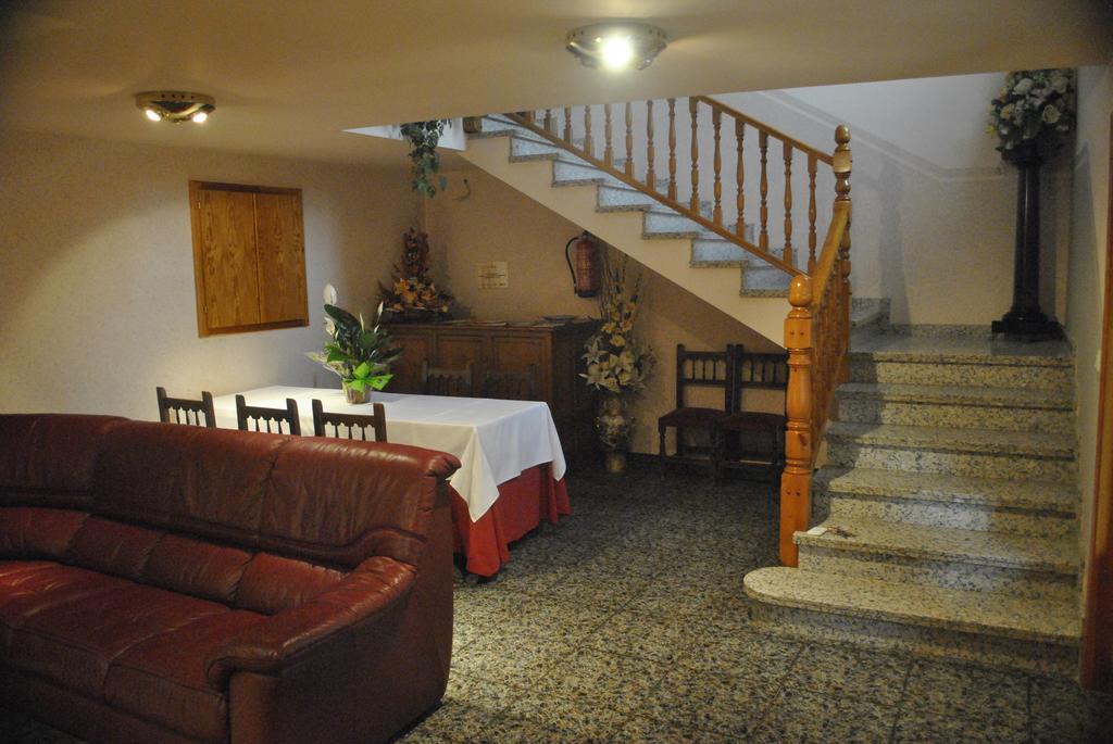 Hostal El Violi Cardona Eksteriør billede